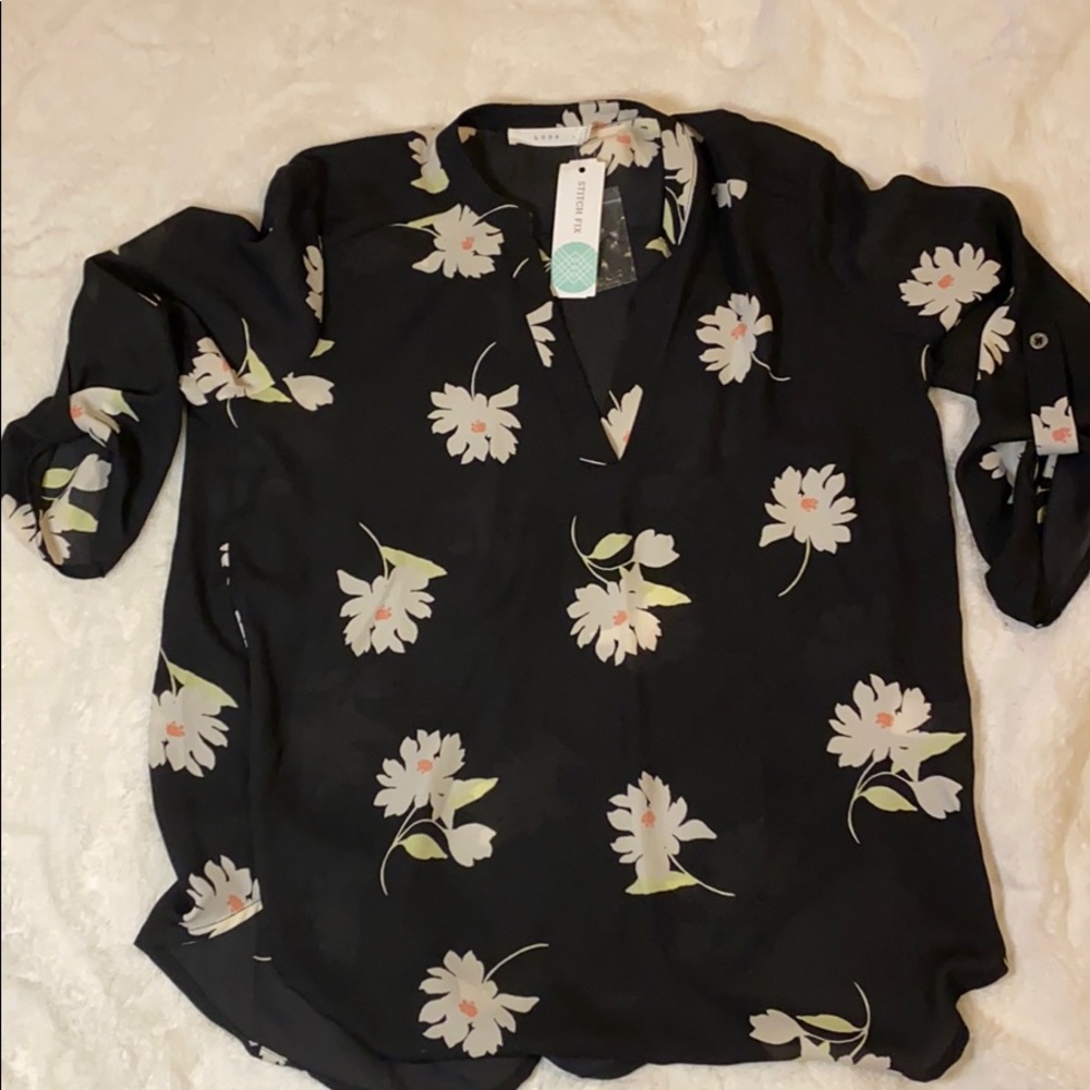 NWT Lush Warren Split Neck Top